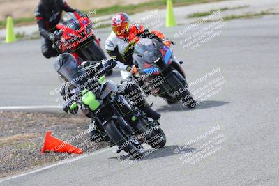 media/Mar-05-2023-TrackXperience (Sun) [[a95d40e56a]]/Group 2/session 2 turn 4/